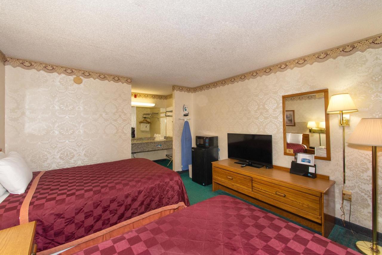 Express Inn Eureka Springs Bagian luar foto
