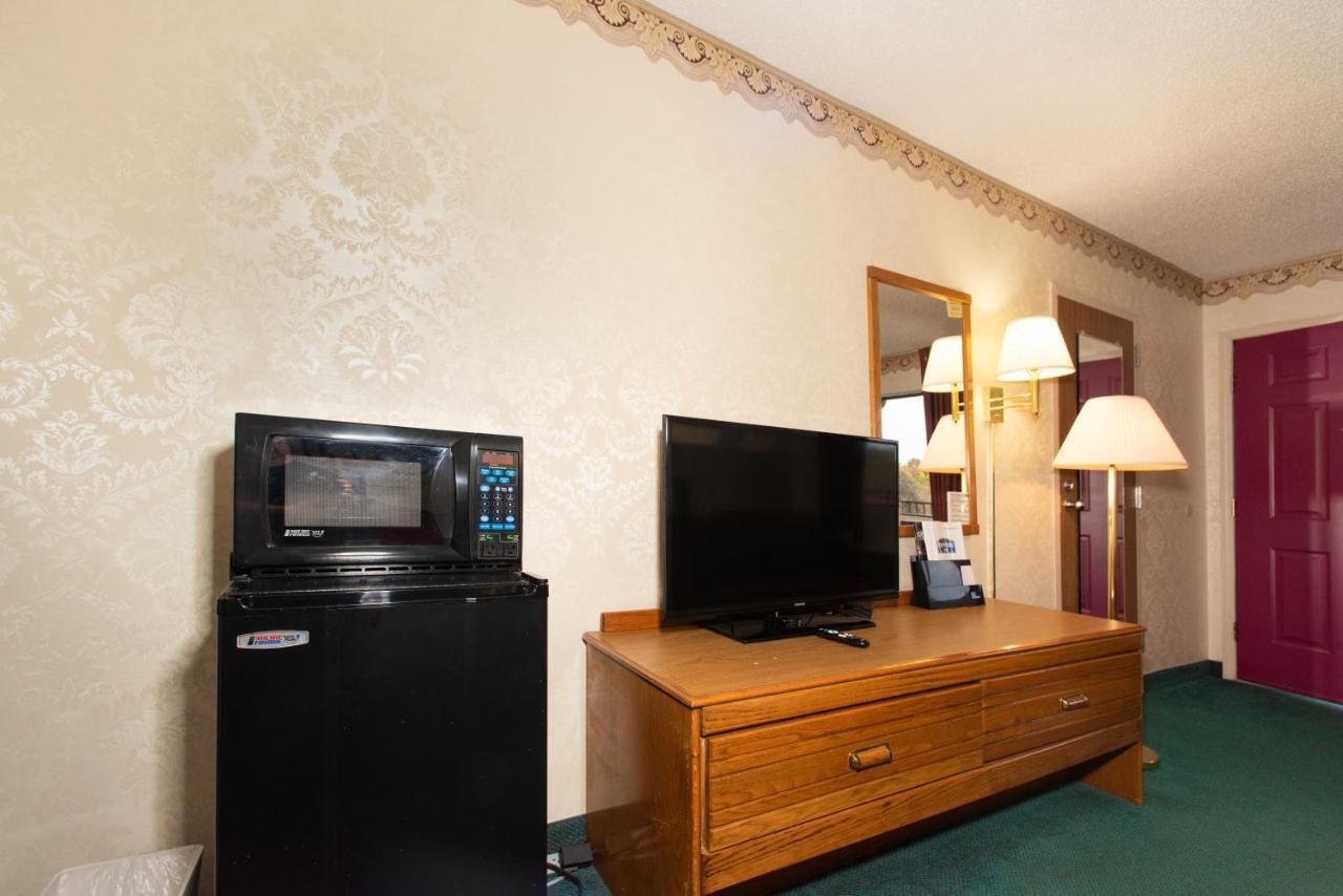 Express Inn Eureka Springs Bagian luar foto