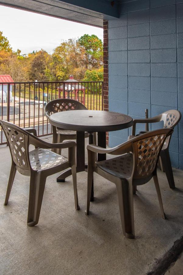 Express Inn Eureka Springs Bagian luar foto